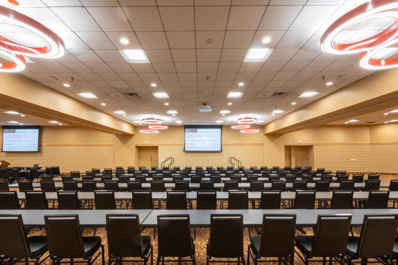 Gateway Hotel And Conference Center Еймс Екстериор снимка