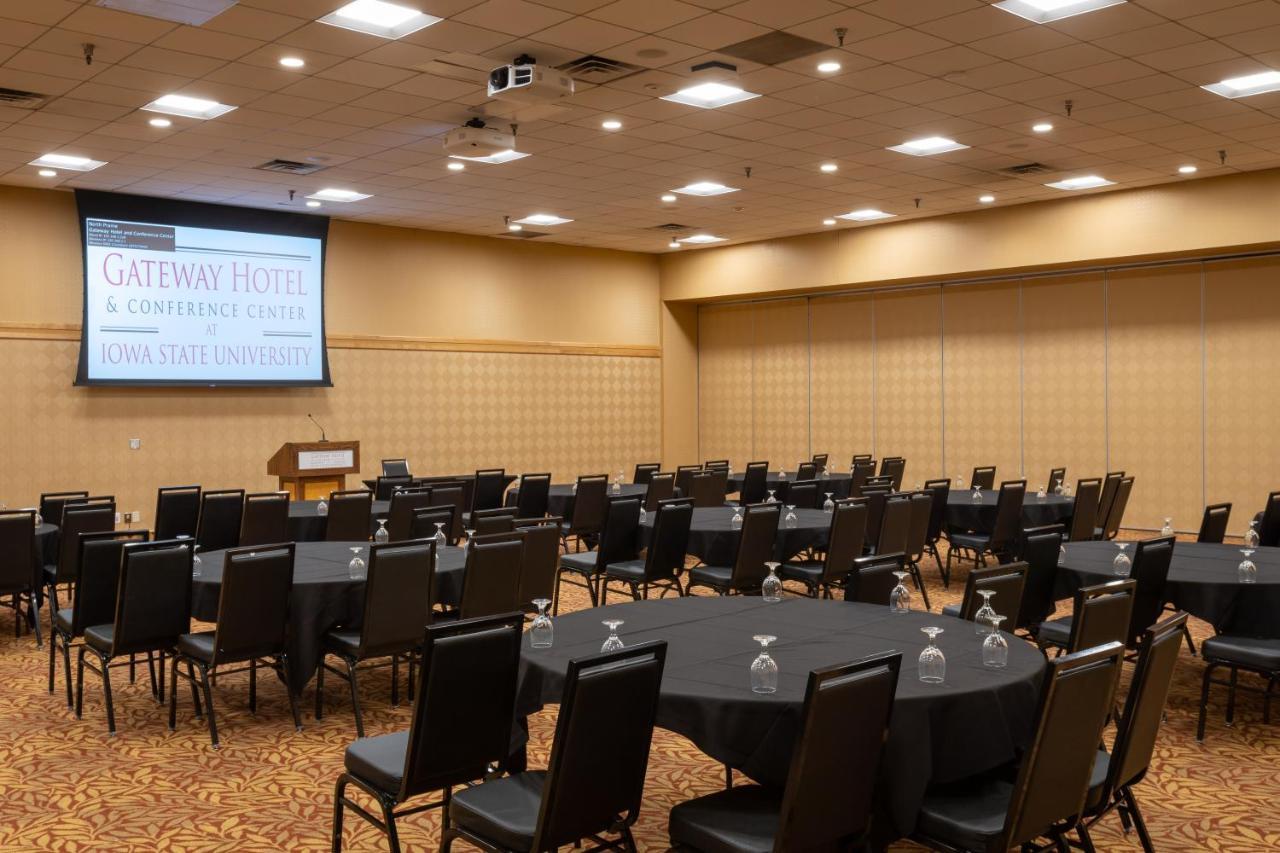 Gateway Hotel And Conference Center Еймс Екстериор снимка
